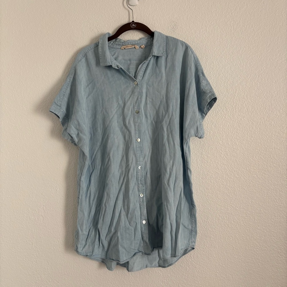Soft Surroundings Size Medium Blue Chambray Je Veux Tencel Button Front Shirt - Picture 2 of 6
